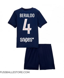 Günstige Paris Saint-Germain Lucas Beraldo #4 Heimtrikotsatz Kinder 2025-26 Kurzarm (+ Kurze Hosen) Günstige Paris Saint-Germain Lucas Beraldo #4 Heimtrikotsatz Kinder 2025-26 Kurzarm (+ Kurze Hosen)